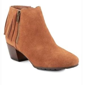 Kenneth Cole suede Fringe Booties